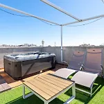 With And Bbq Apartamento